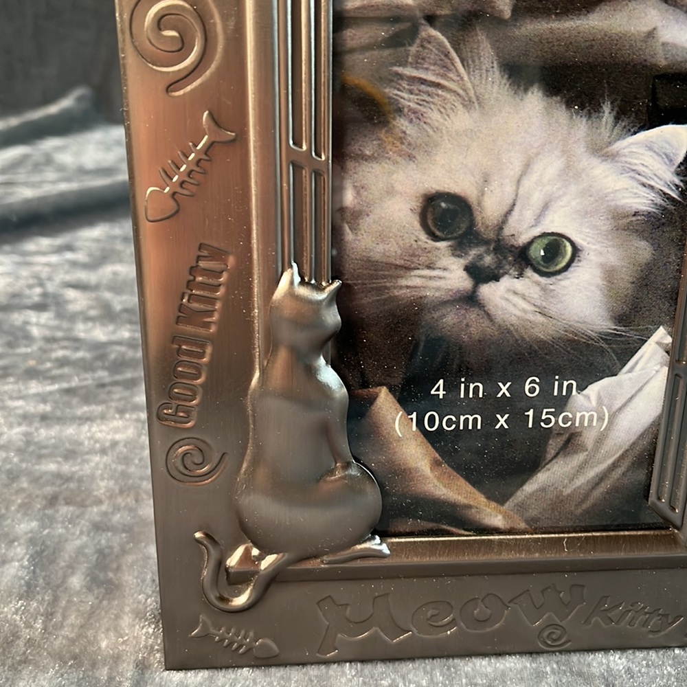 Cat Picture Frame - Picture 2 of 3